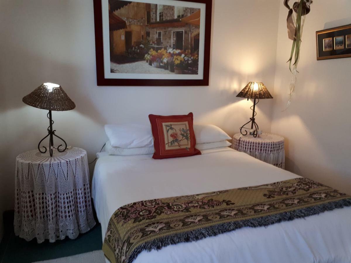 Addo Gateway Lodge Колчестър Екстериор снимка
