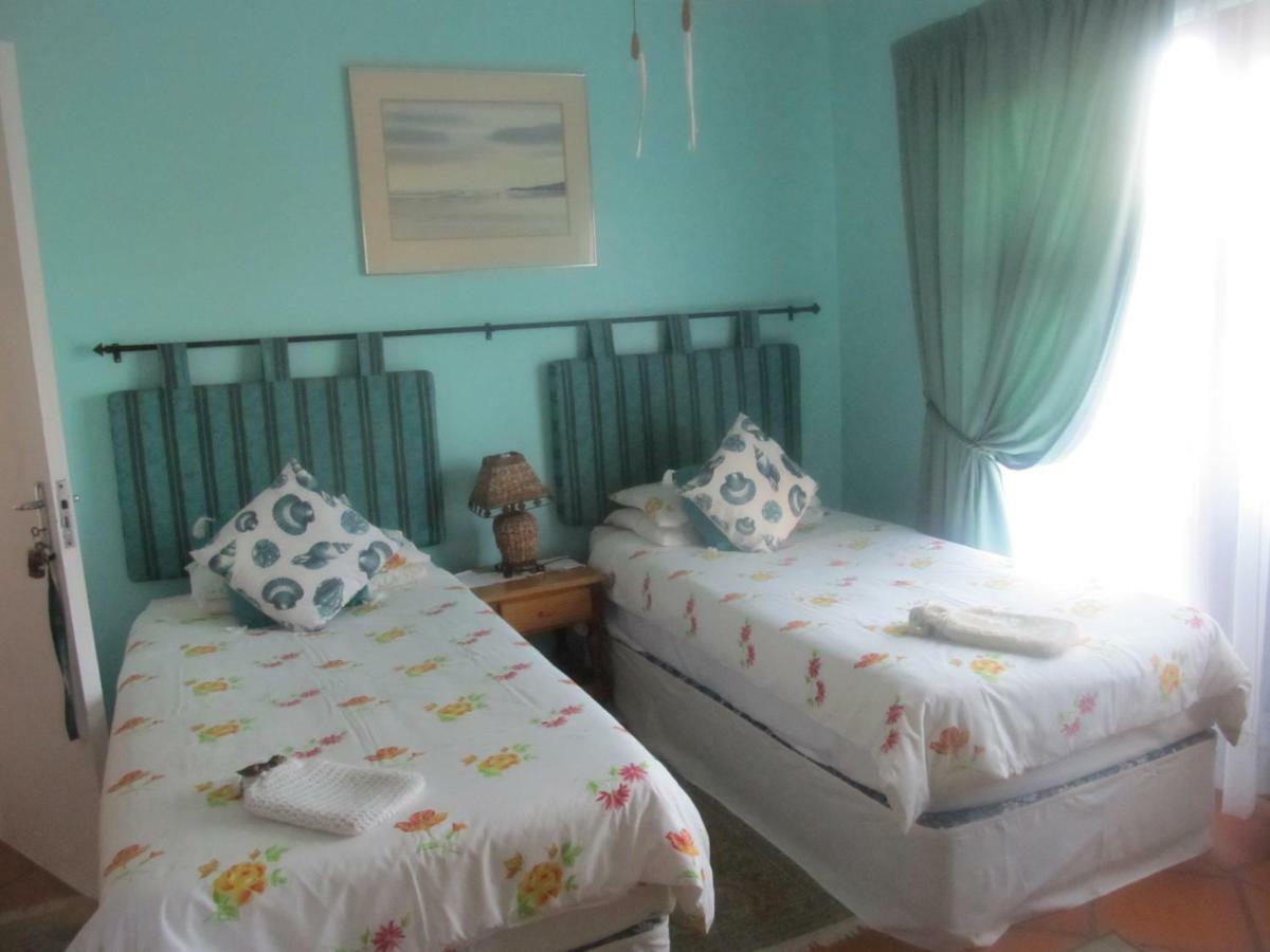 Addo Gateway Lodge Колчестър Екстериор снимка