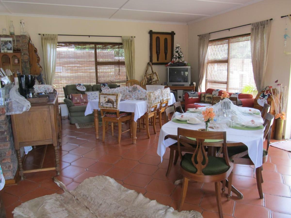 Addo Gateway Lodge Колчестър Екстериор снимка